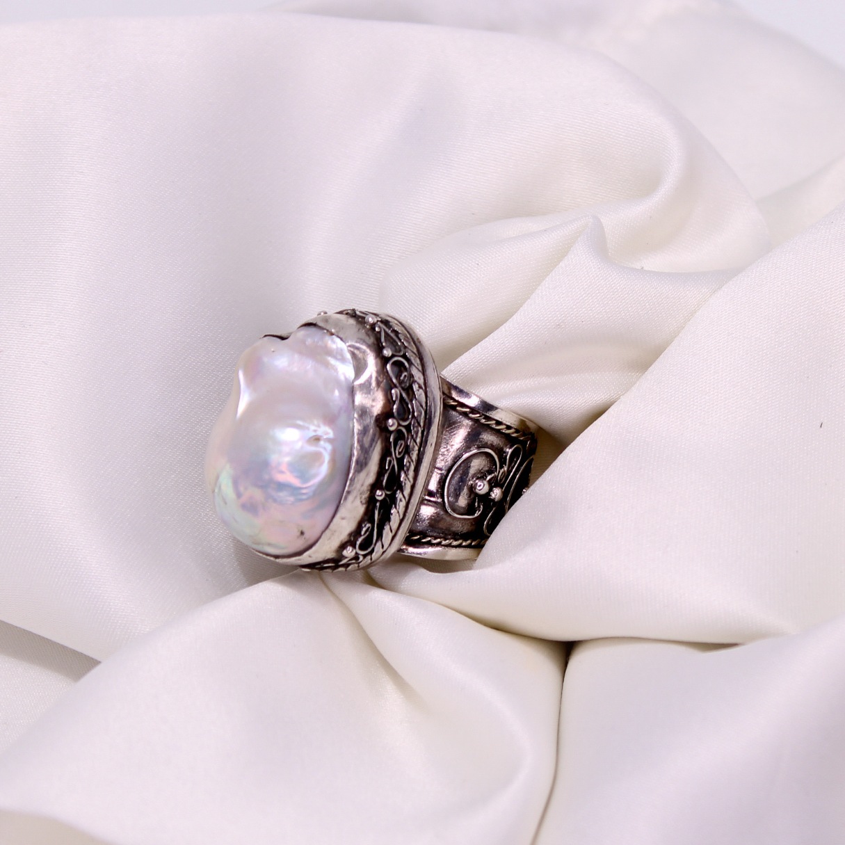 Stunning Baroque Pearl Ring