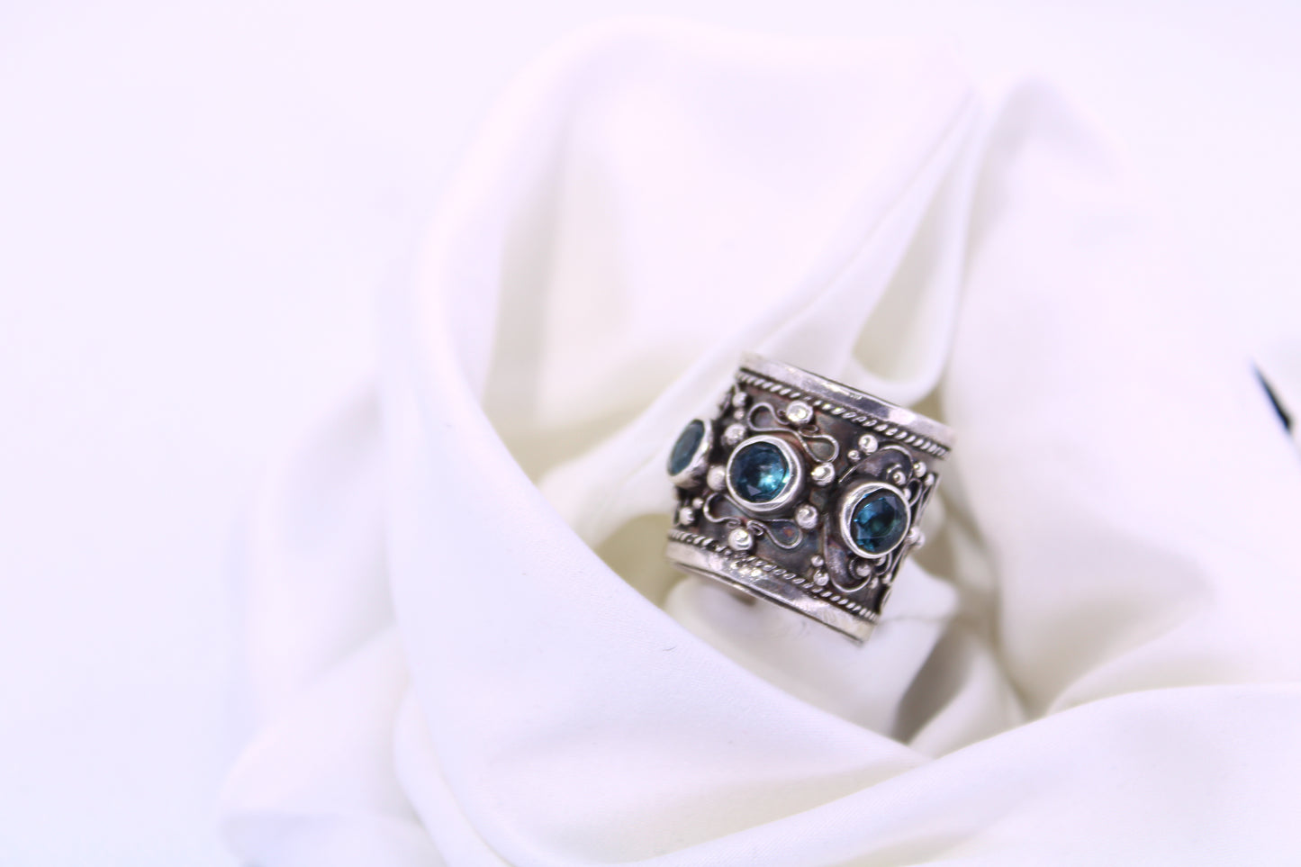 Topaz Vintage Silver 925 ring felegree size 8